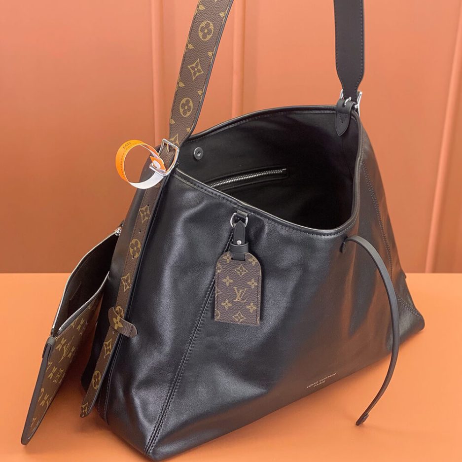 LV CarryAll Dark MM