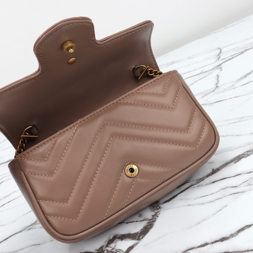 gg marmont matelasse leather S*per mini bag