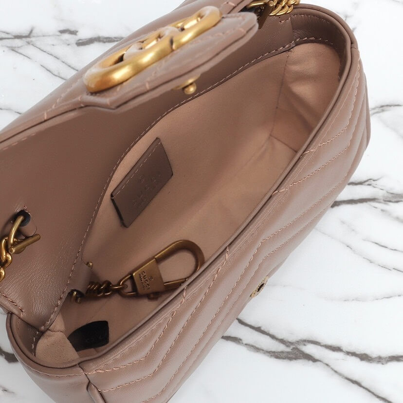 gg marmont matelasse leather S*per mini bag