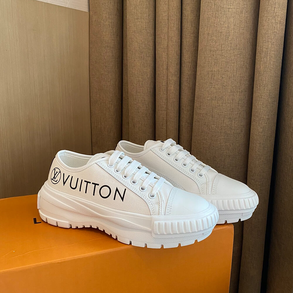 LV SQUAD SNEAKER