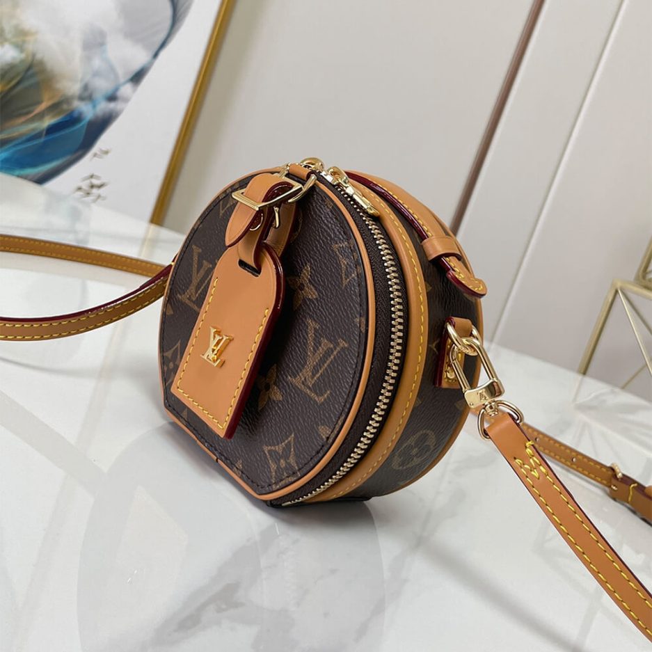 LV Boite Chapeau Souple MM