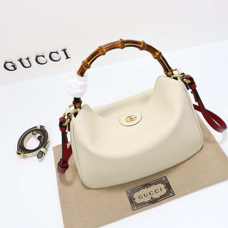 G*u*i diana medium shoulder bag