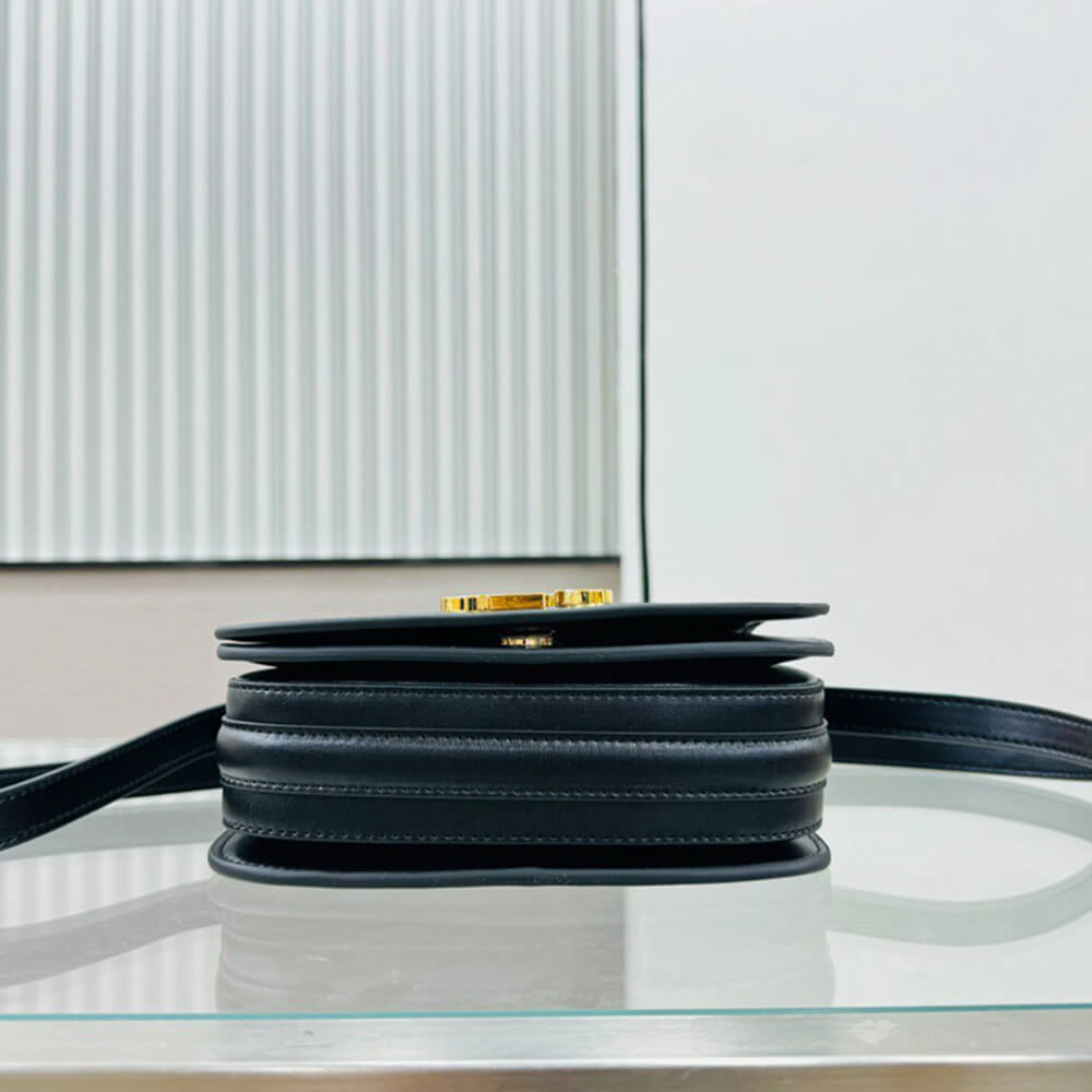 Medium 30 Montaigne Avenue Top Handle Bag