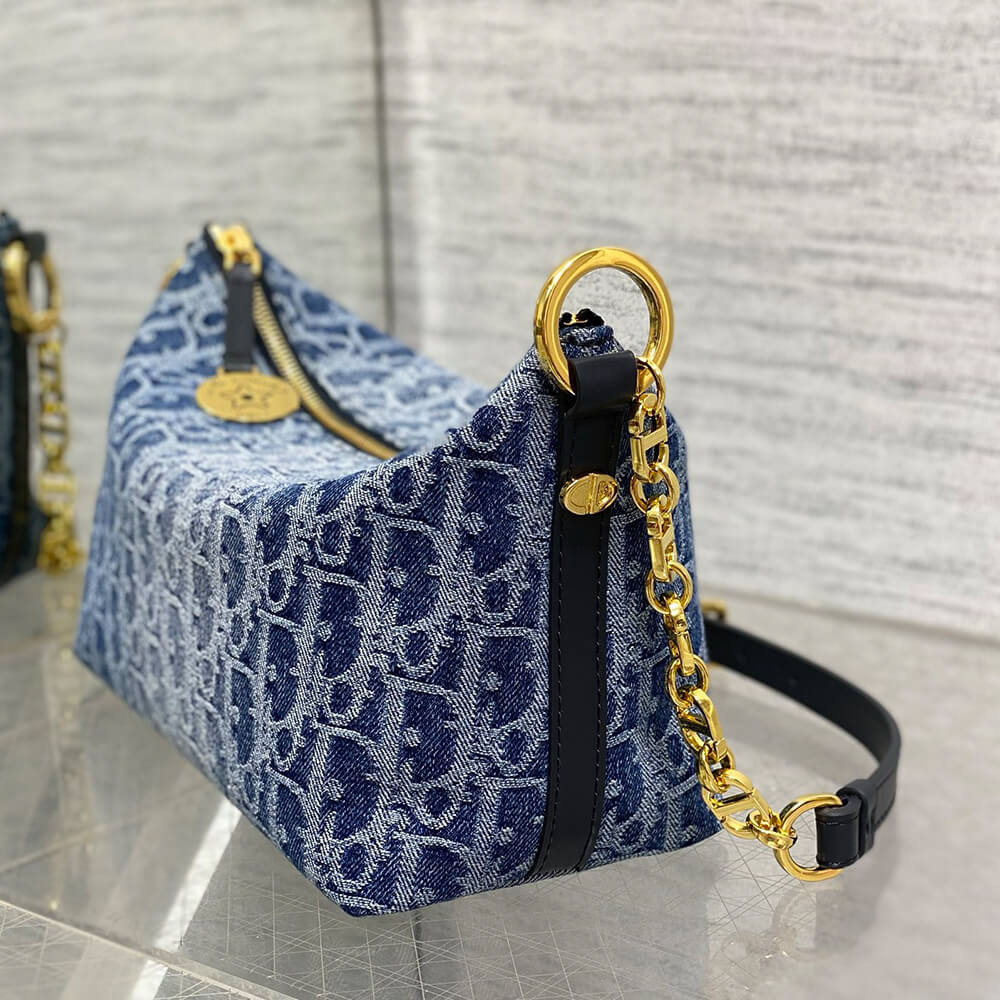 D*orstar hobo bag with chain