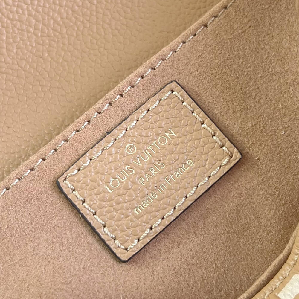 LV Pochette Metis East West