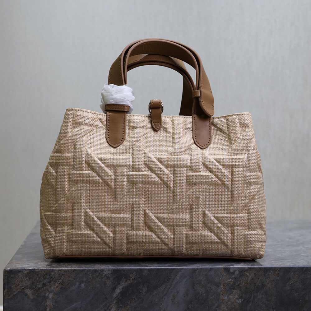 medium D*or toujours bag