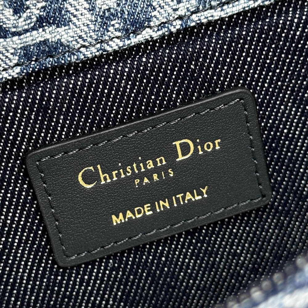 D*or 30 montaigne east-west bag with chain