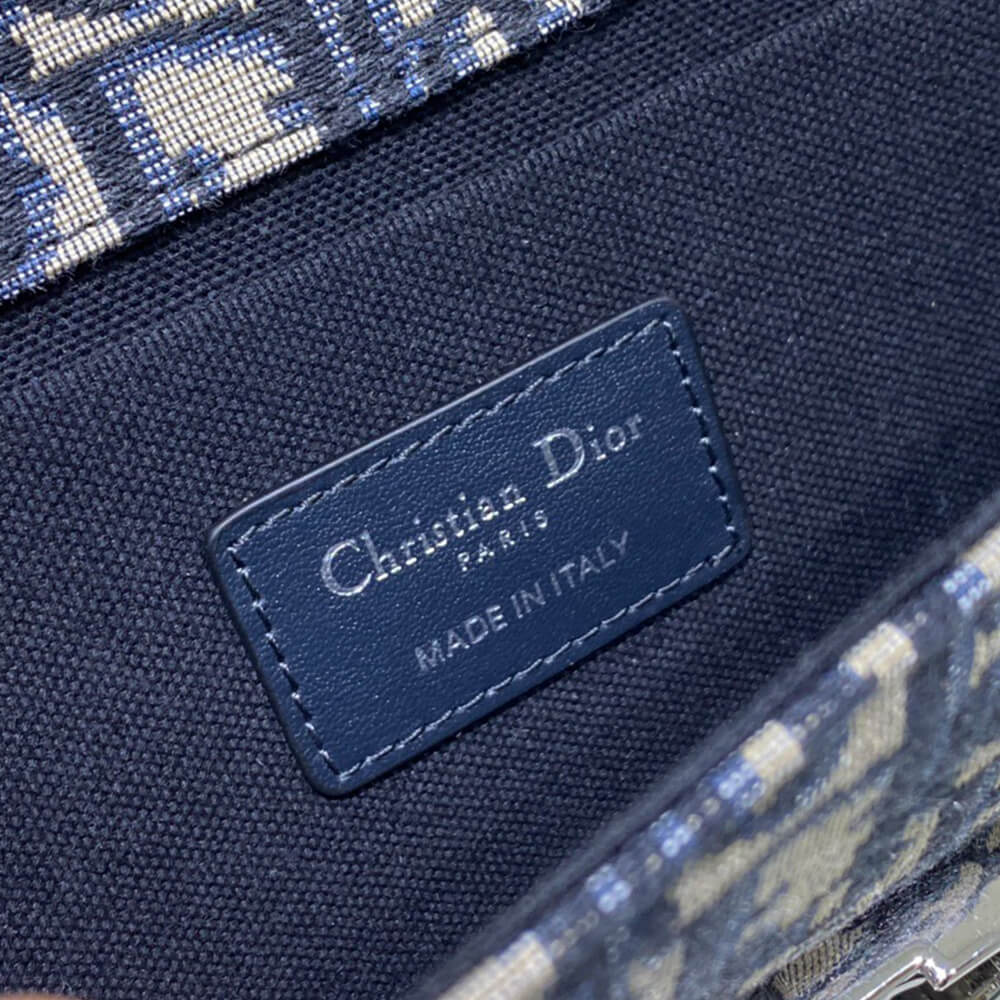 D*or 30 montaigne east-west bag with chain