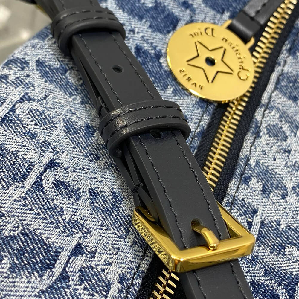 D*orstar hobo bag with chain