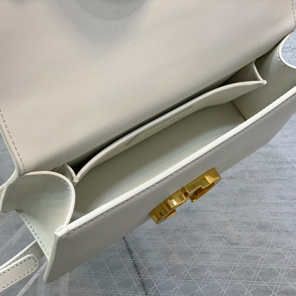 D*or 30 montaigne east-west bag with chain