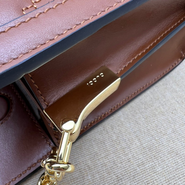 G*u*i gg matelassé leather shoulder bag