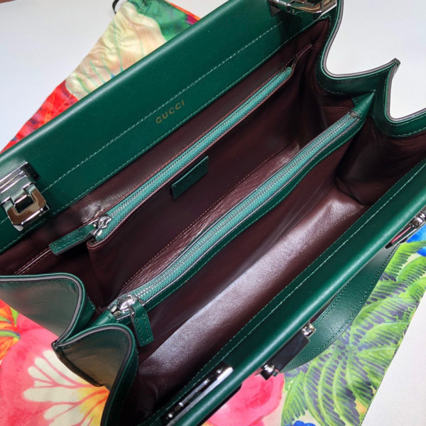 G*u*i zumi small top handle bag