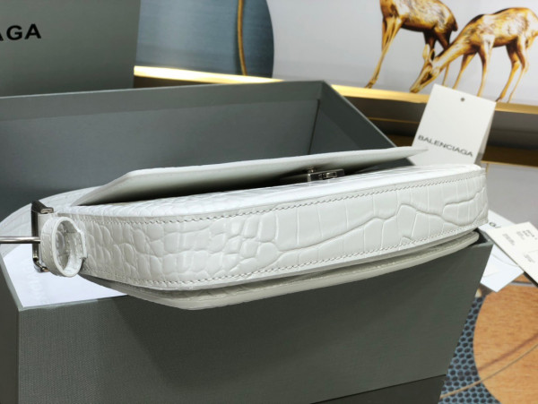 Ba*len*cia*ga ghost bag