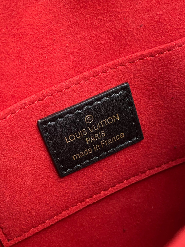 l0*is V*t0n limited edition - mini dauphine