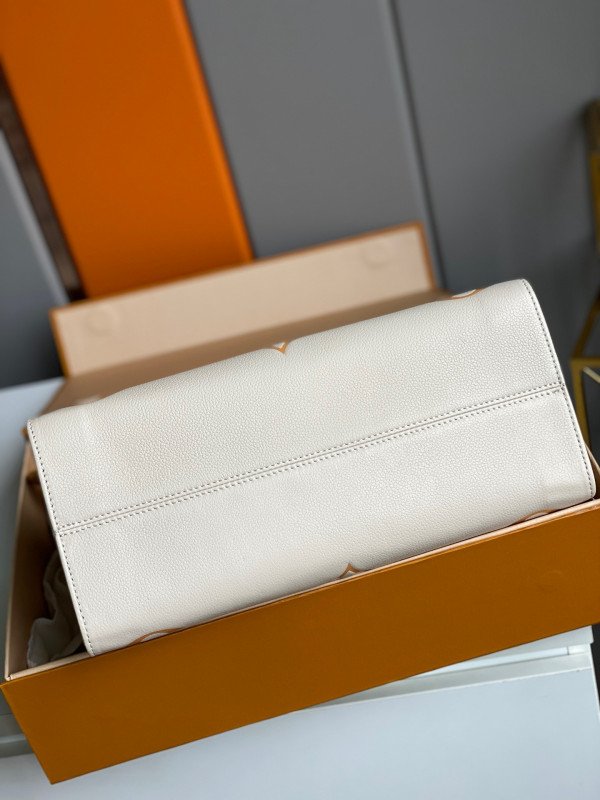 l0*is V*t0n onthego mm