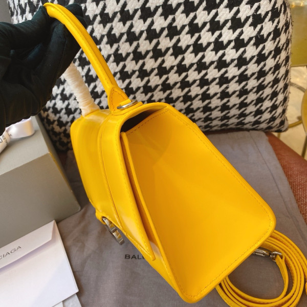 Ba*len*cia*ga hourglass xs / small size