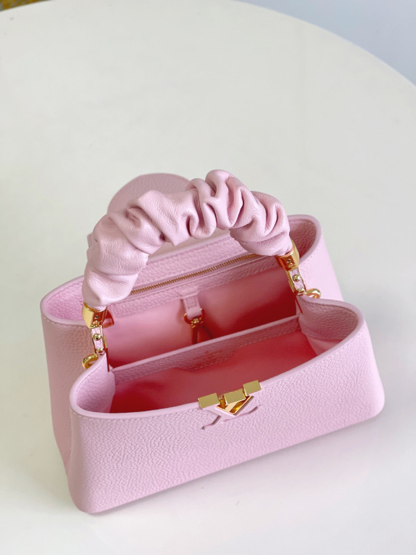 l0*is V*t0n capucines bb