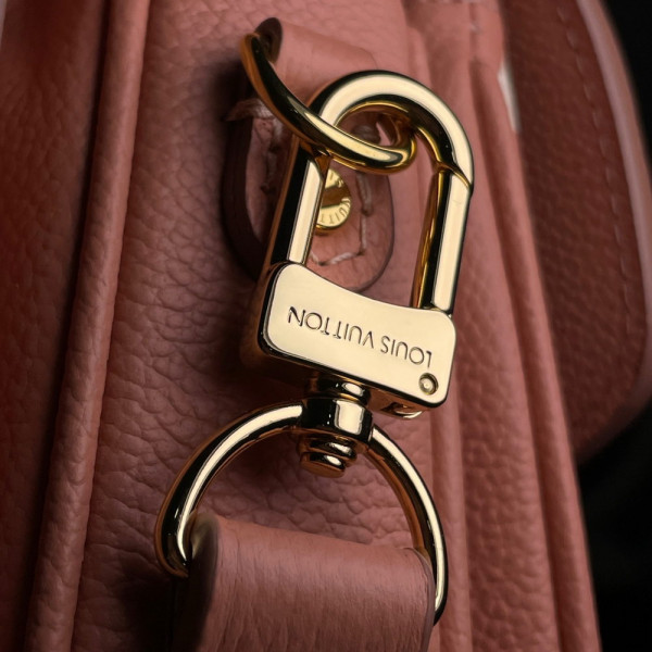 l0*is V*t0n pochette mÉtis