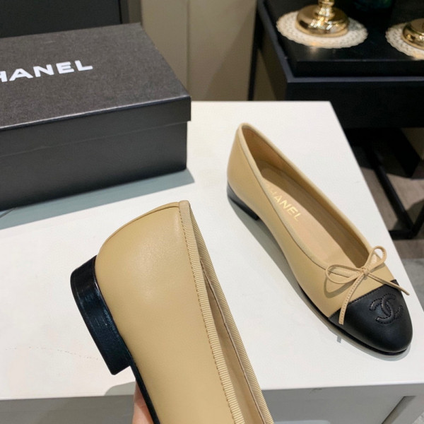 CL Ballet Flats