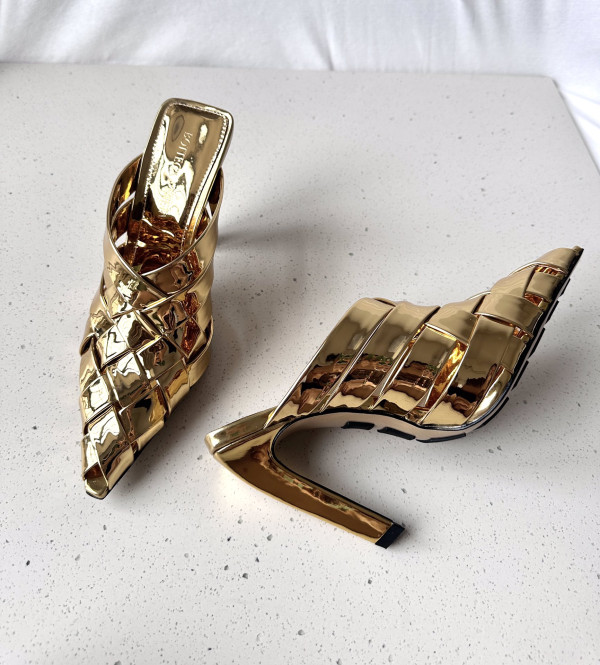 bo*te*ga Ve*ne*ta alfie mule