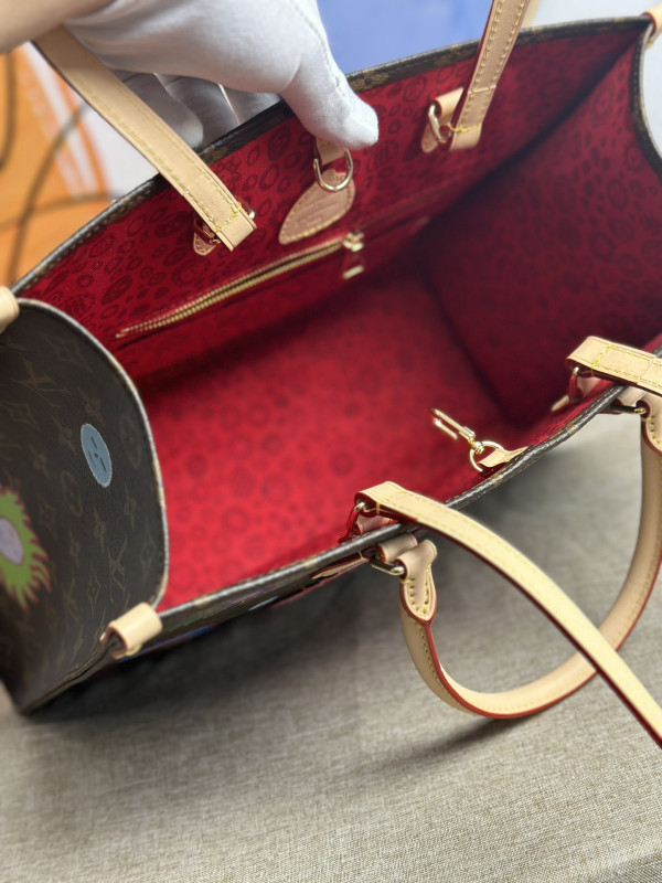 l0*is V*t0n x yk onthego mm