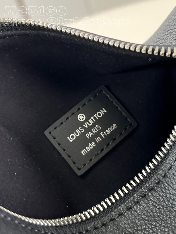 l0*is V*t0n side trunk pm-21*14*6cm