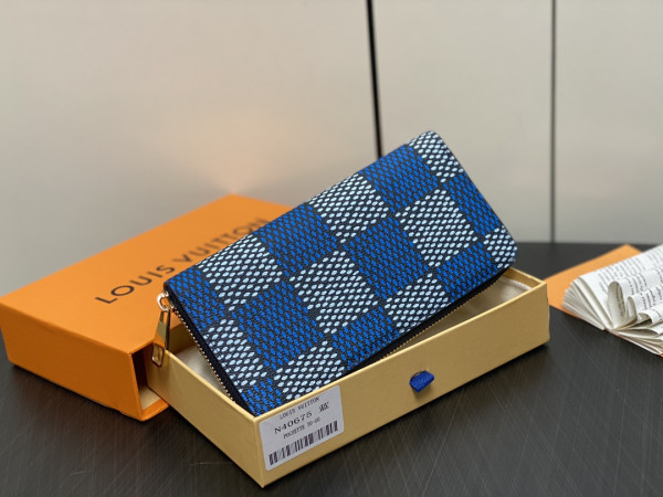 l0*is V*t0n zippy wallet-10*20*2 cm