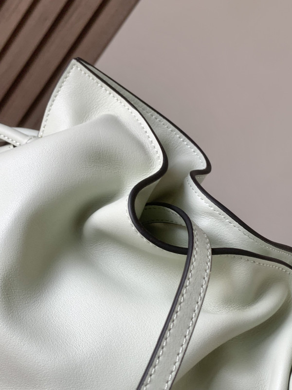 Lowee Flamenco clutch- 24.5*30*10.5cm