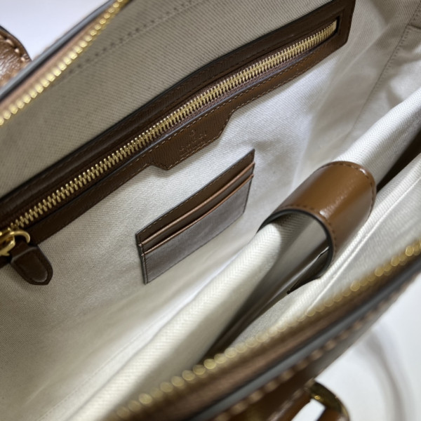 G*u*i business case with interlocking g