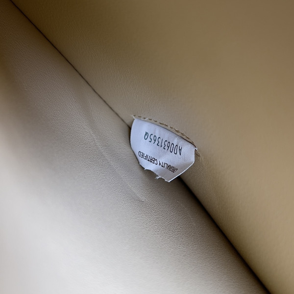 bo*te*ga Ve*ne*ta patti top handle bag