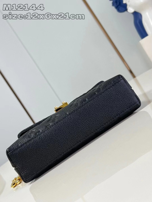 l0*is V*t0n nano madeleine