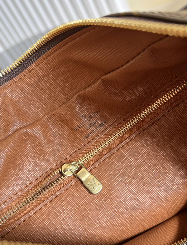 l0*is V*t0n boulogne