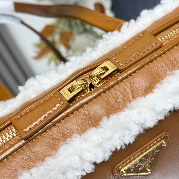 Pra*a medium shearling two-handle bag