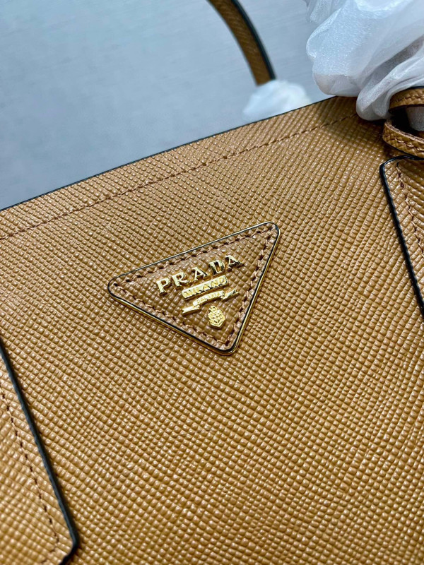 medium saffiano leather double Pra*a bag