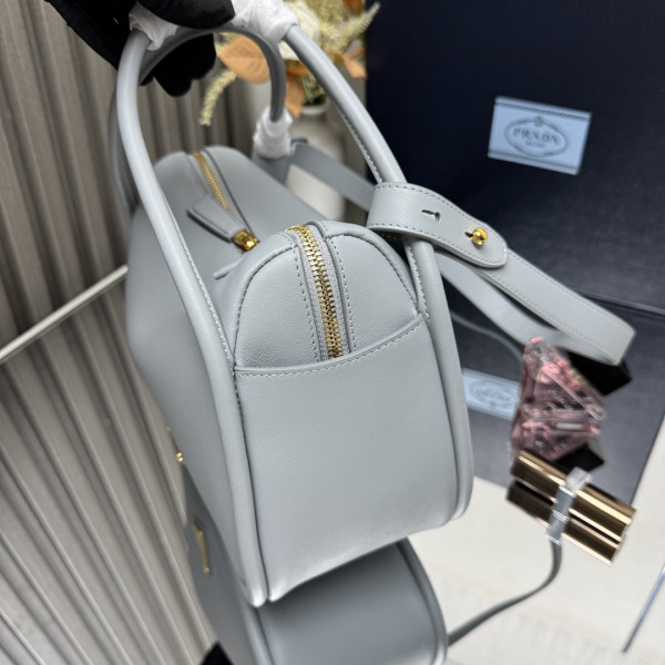 Pra*a darling leather handbag