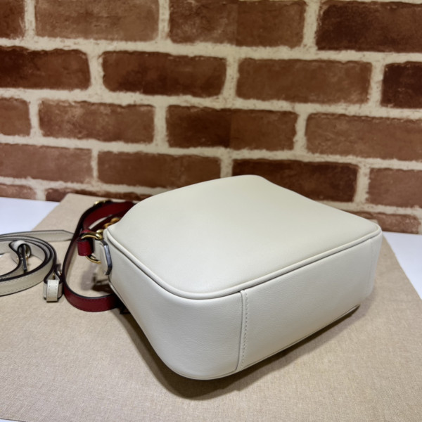 G*u*i diana small shoulder bag - 24*15*5cm