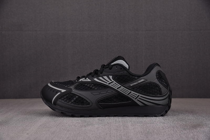 bo*te*ga Ve*ne*ta sneakers